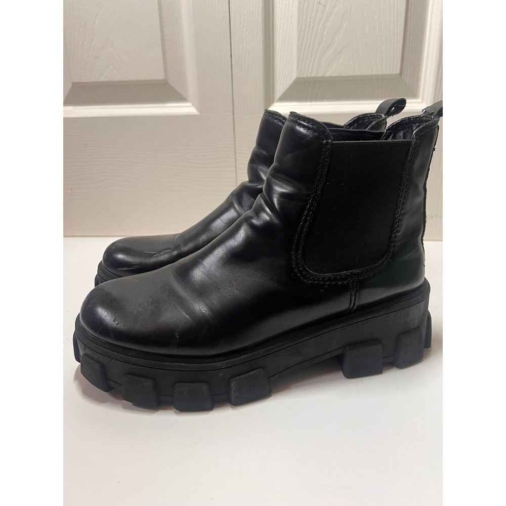 Circus by Sam Edelman Black Chunky Lug Sole Chelsea Boots Womens 9 Platform Edgy